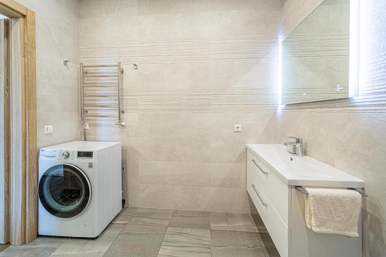 Zalgiris Arena Apartment With Ac Kaunas Eksteriør bilde